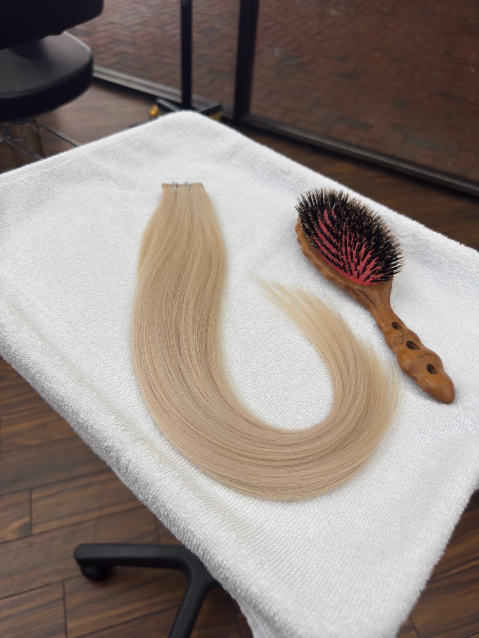 White Blonde #60A